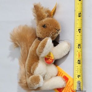 Vintage Steiff   Possy Mohair Squirrel  5 in - 1312/12 w/ ALL Tags
